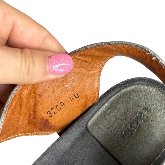 TAOS Carousel Wedge Sandals Suede Upper 40 - Picture 7 of 7